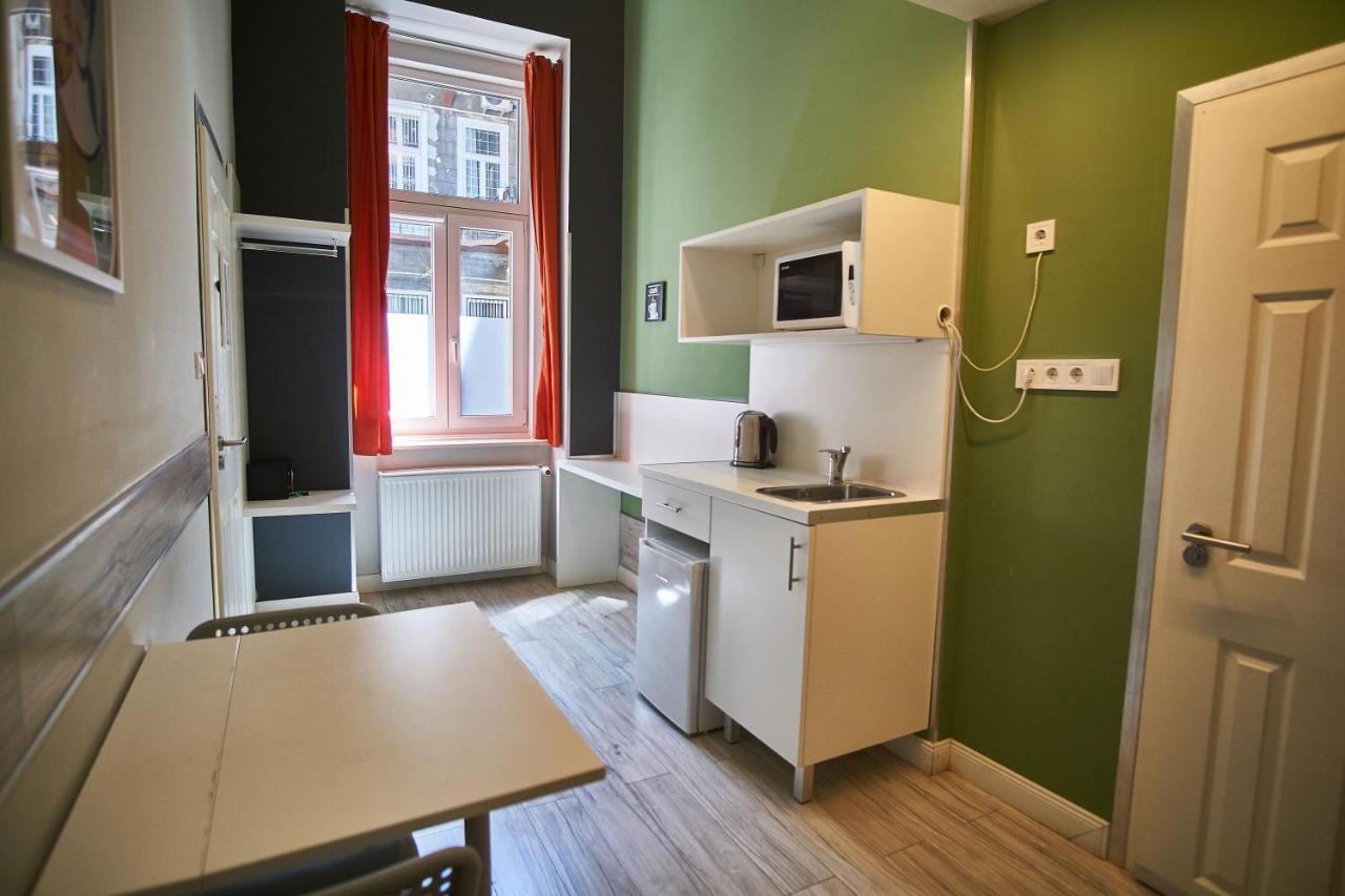 Z40 Apartments - Hostaid Budapest Ngoại thất bức ảnh